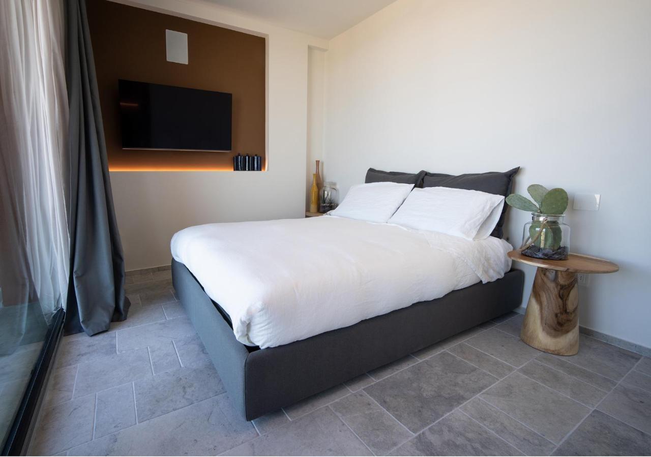 Piccola Maesta' Boutique Rooms 시비타노바 마르셰 외부 사진